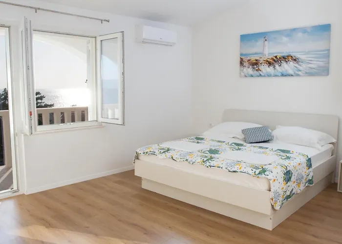 Unforgettable Sea View Apartments Bakota
